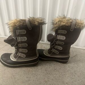 Sorel Joan of Arctic Boots